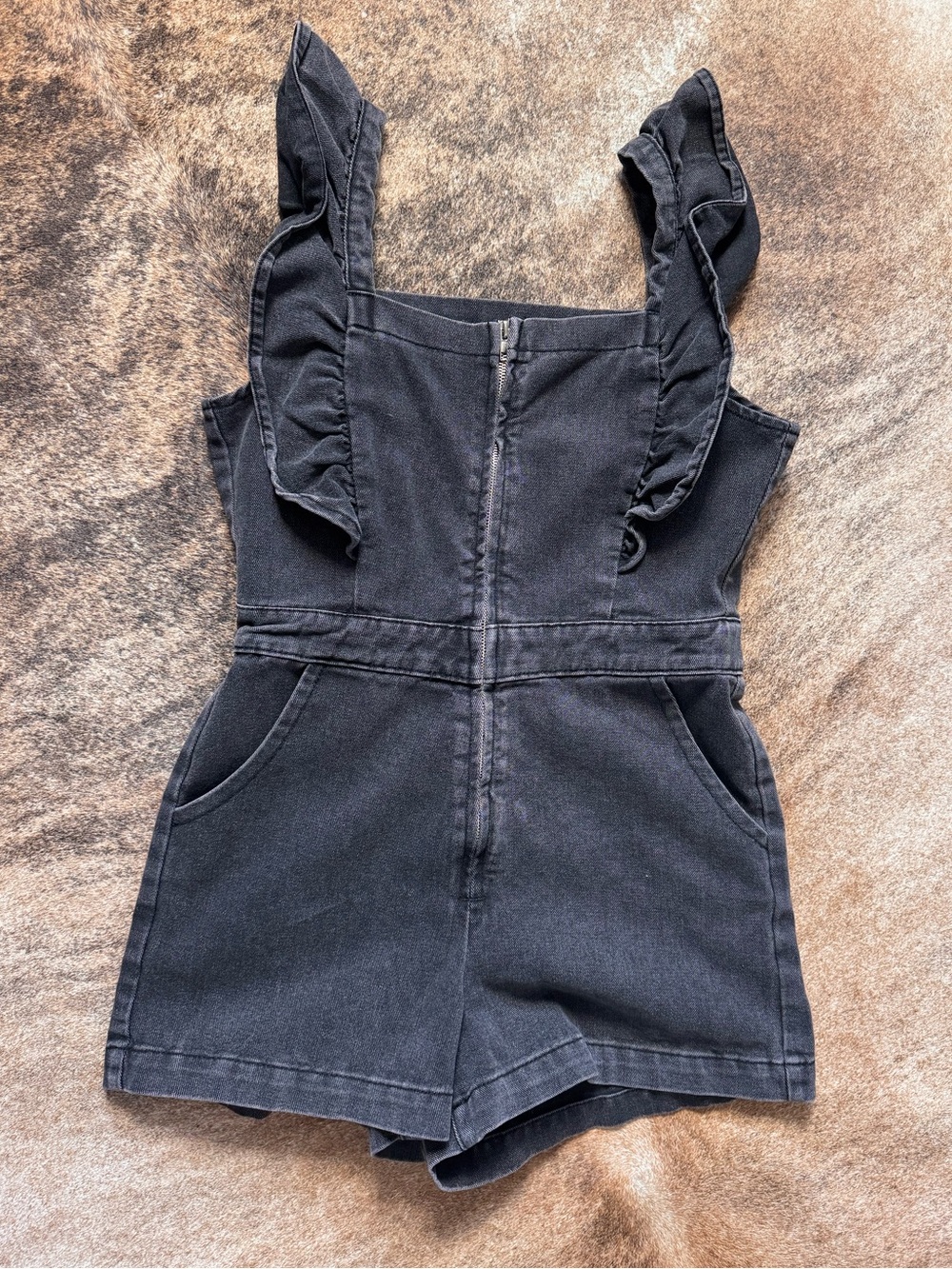 Black ruffle romper - size medium